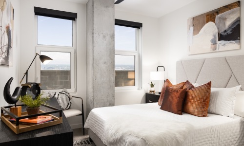 akin Golden Triangle apartment home